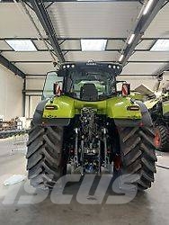 CLAAS Axion 930 Cmatic الجرارات