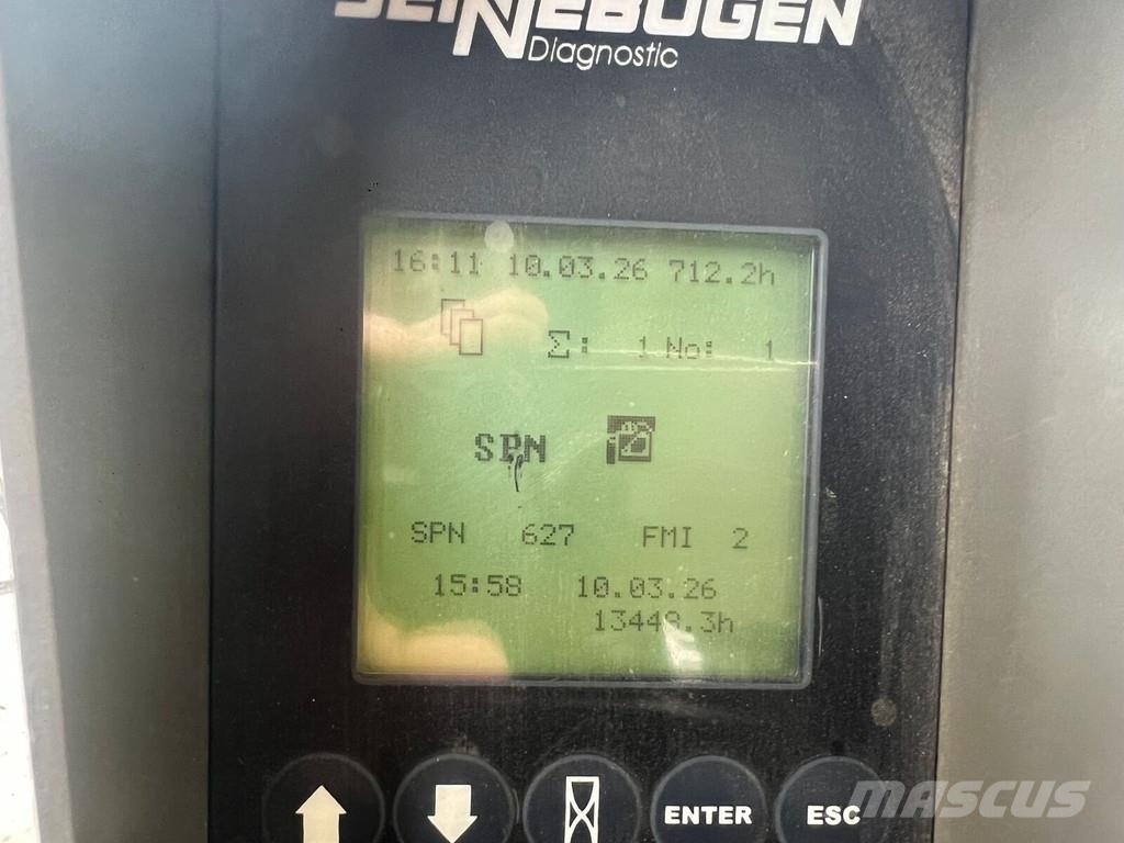 Sennebogen 825 M Waste / industry handlers