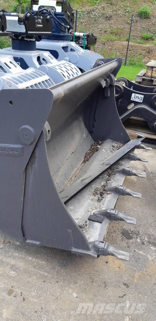Volvo 4in1 Schaufel L20P #A-4187 Cucharones