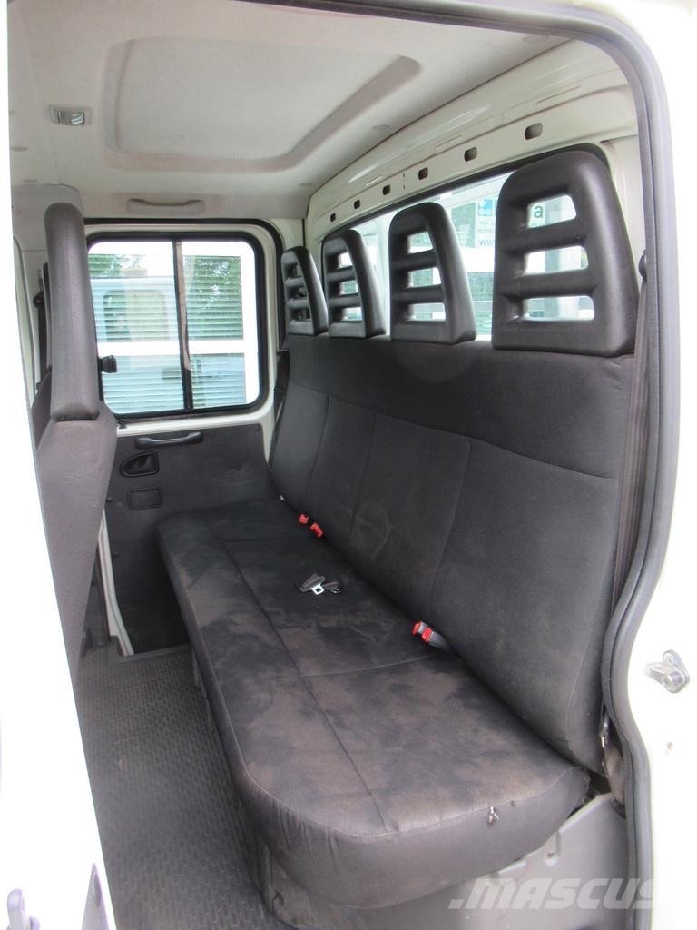 Iveco Daily 29L13 2.3HPi 93KW 345 DOKA Dubbelcabine Furgonetas caja abierta