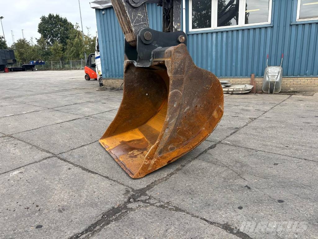 Volvo EC 380 EL Raupenbagger