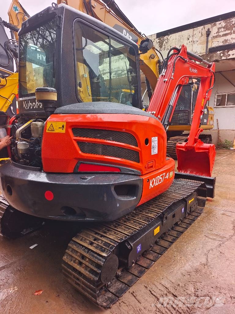 Kubota KX 057-4 source factory 小型挖土機/掘鑿機<7t(小型挖掘機)