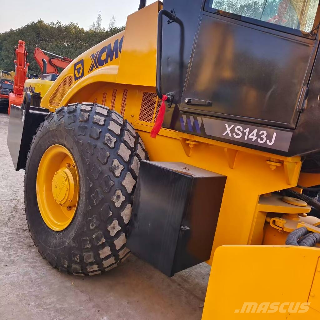 XCMG XS143J Plenty of road roller in stock Egydobos hengerek