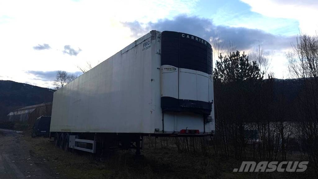 Bussbygg HFR SL 24 Carrier Vector 1850 Thermomax Semirremolques isotermos/frigoríficos