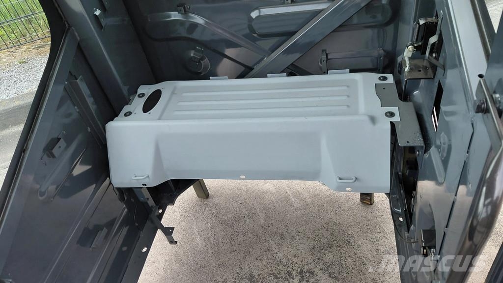 Komatsu -8 cab / NEW Kabine i unutrašnjost