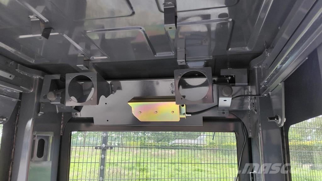 Komatsu -8 cab / NEW Kabine i unutrašnjost