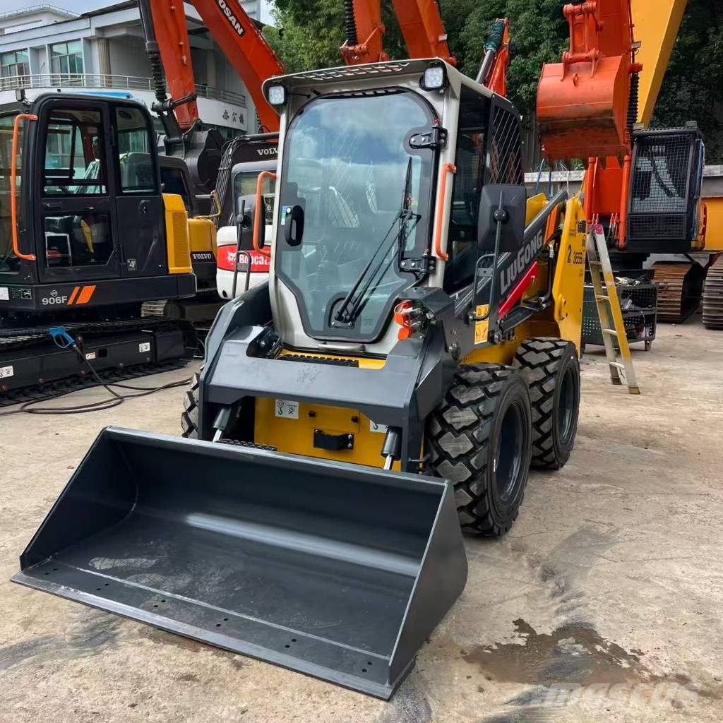 LiuGong 365BG4 滑移轉向裝載機