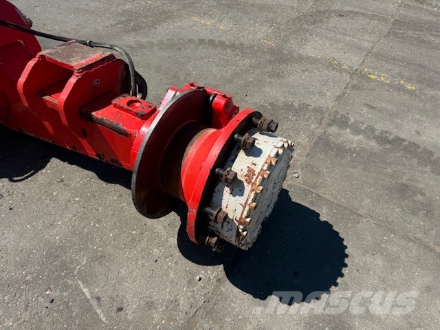 Astra ADT 30 C USED AXLES COMPLET محور العجلة