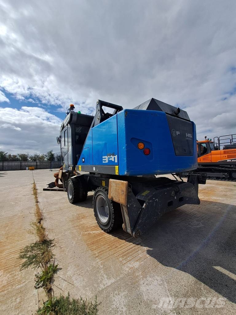 Fuchs MHL 331 F Industriālie iekrāvēji