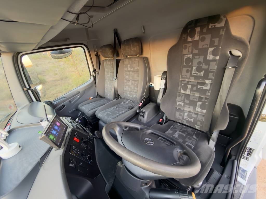 Mercedes Benz Atego 818 Bakwagens met gesloten opbouw