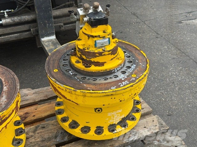 Atlas Copco BOOMER XE 3 BREVINI USED GEARS Drilling equipment accessories and spare parts