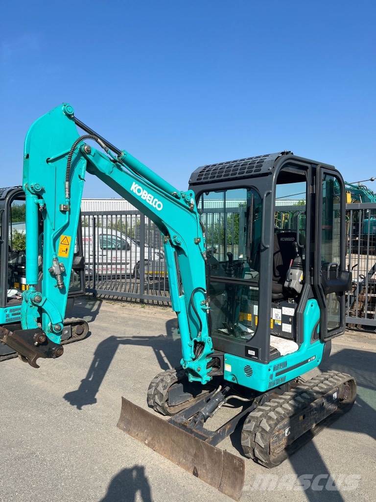 Kobelco SK 17 SR-3E Miniexcavadoras