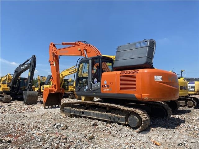 日立建機 ZX 250, 2020, 中華人民共和国 - 中古 クローラー式