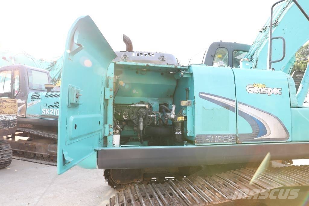 Kobelco SK 210-8 Гусеничные экскаваторы