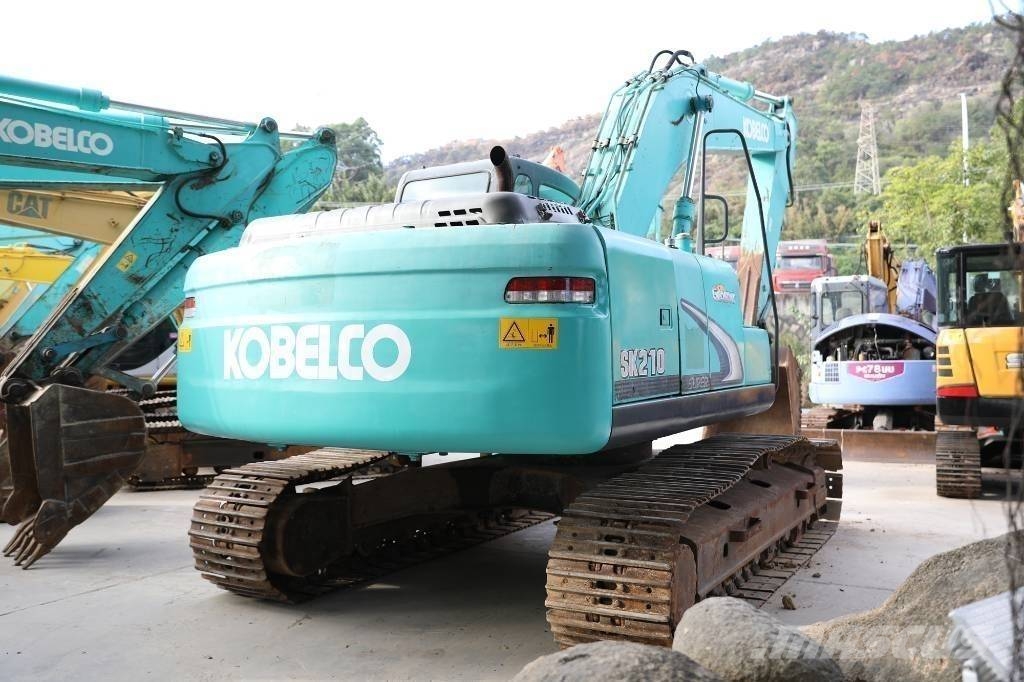 Kobelco SK 210-8 Гусеничные экскаваторы