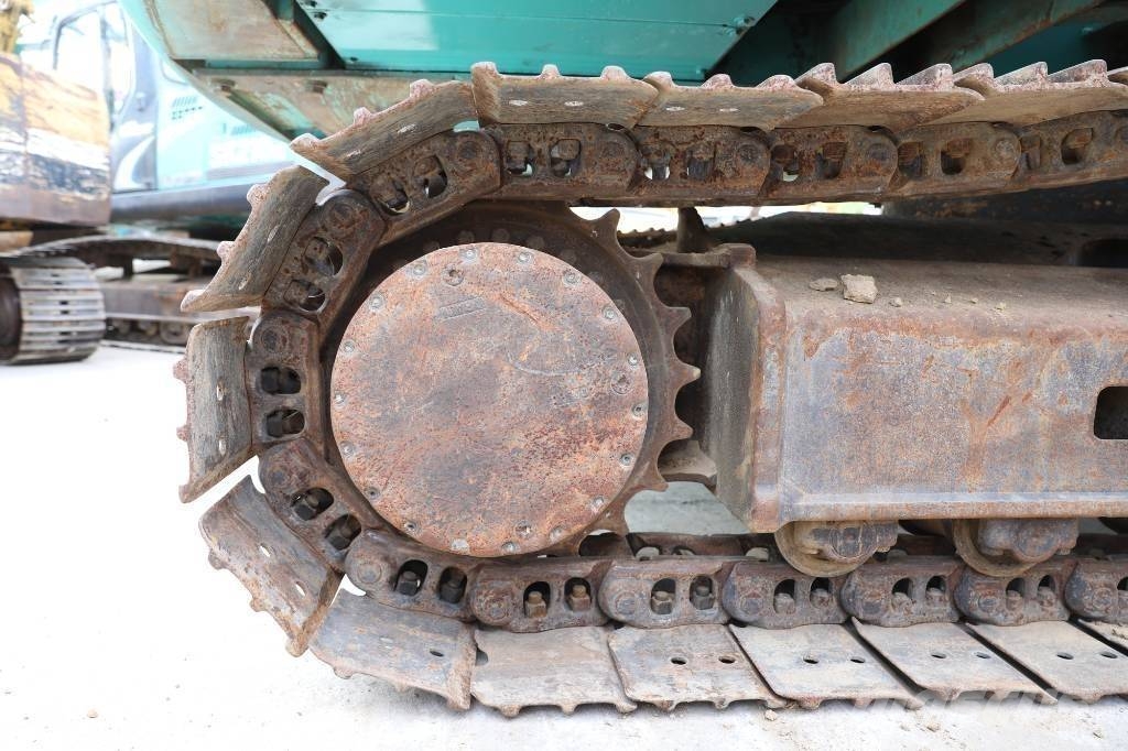 Kobelco SK 210-8 Гусеничные экскаваторы