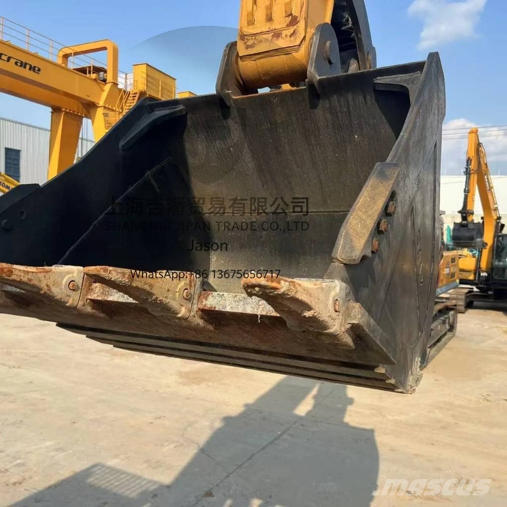 Sany SY 305 H حفارات زحافة