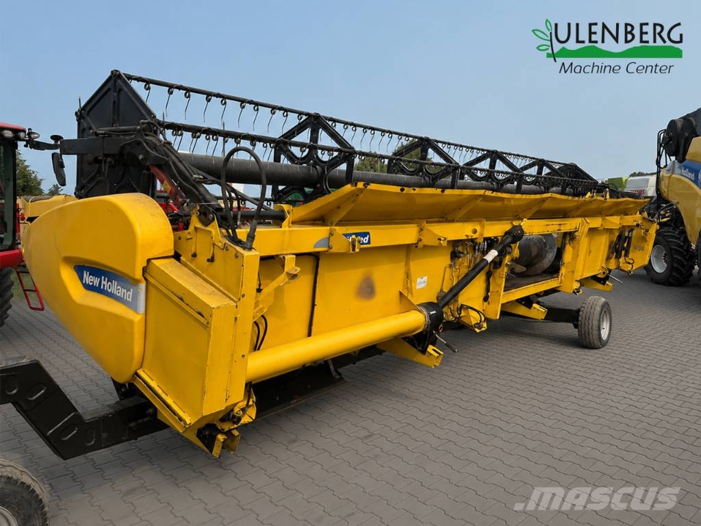 New Holland CR 9090 حصادات