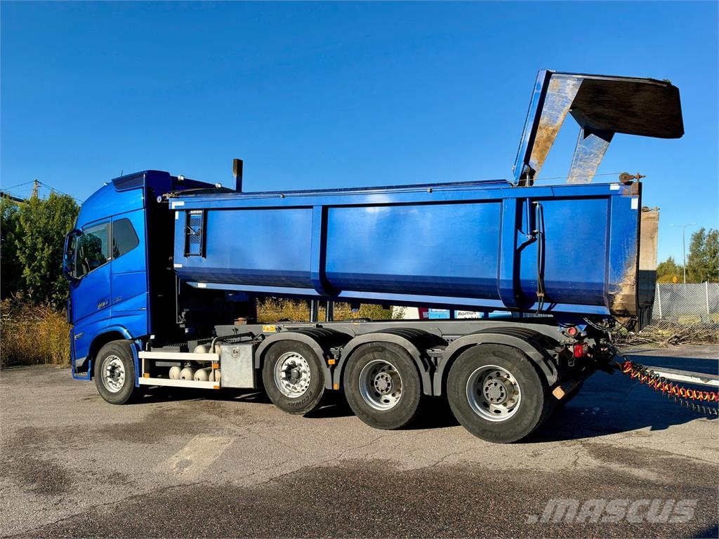 Volvo FH16 750 autom.kasettiyhdistelmä Savivarčių priekabų vilkikai