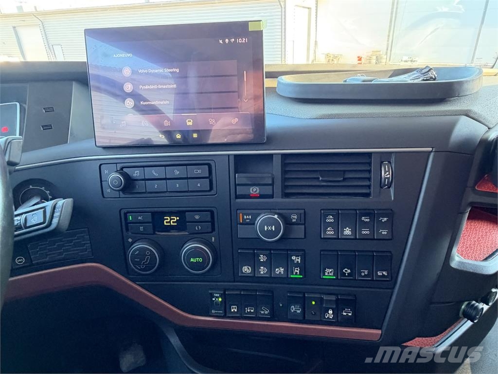 Volvo FH16 750 autom.kasettiyhdistelmä Savivarčių priekabų vilkikai