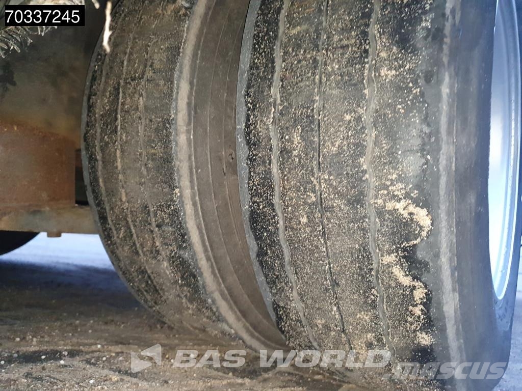 Kässbohrer 3 axles Extendable Lift + Steering Axle BPW MOT 08 Poluprikolice sa otvorenim sandukom
