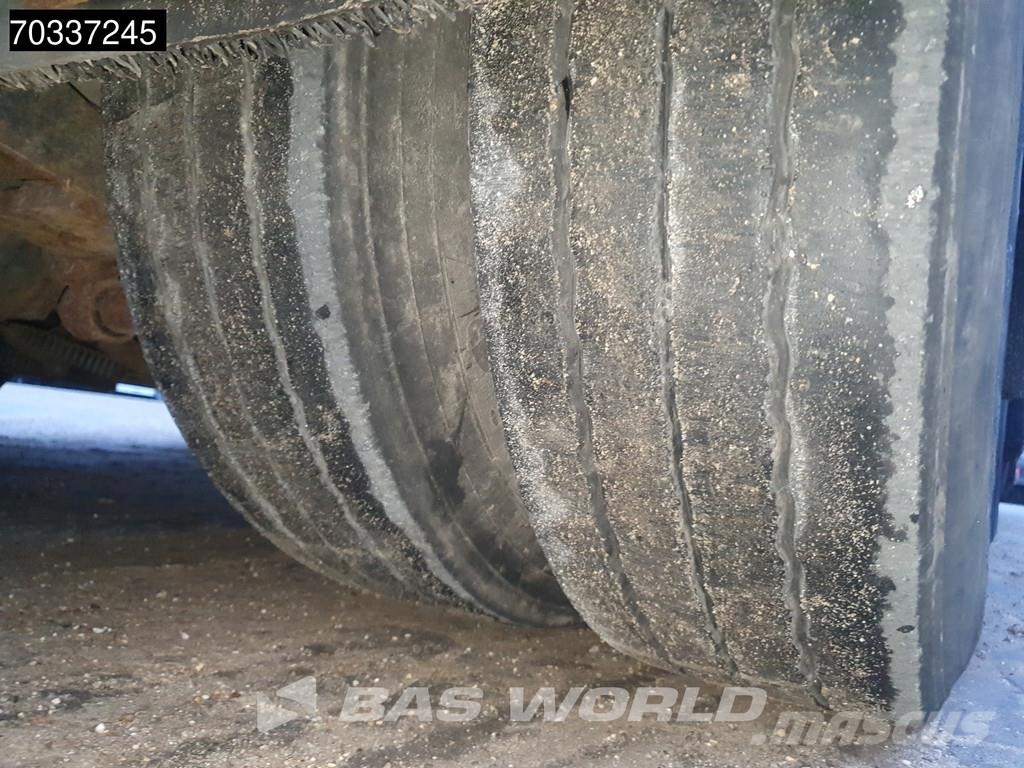 Kässbohrer 3 axles Extendable Lift + Steering Axle BPW MOT 08 Poluprikolice sa otvorenim sandukom
