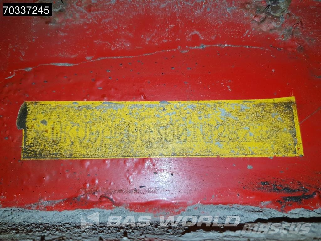 Kässbohrer 3 axles Extendable Lift + Steering Axle BPW MOT 08 Poluprikolice sa otvorenim sandukom