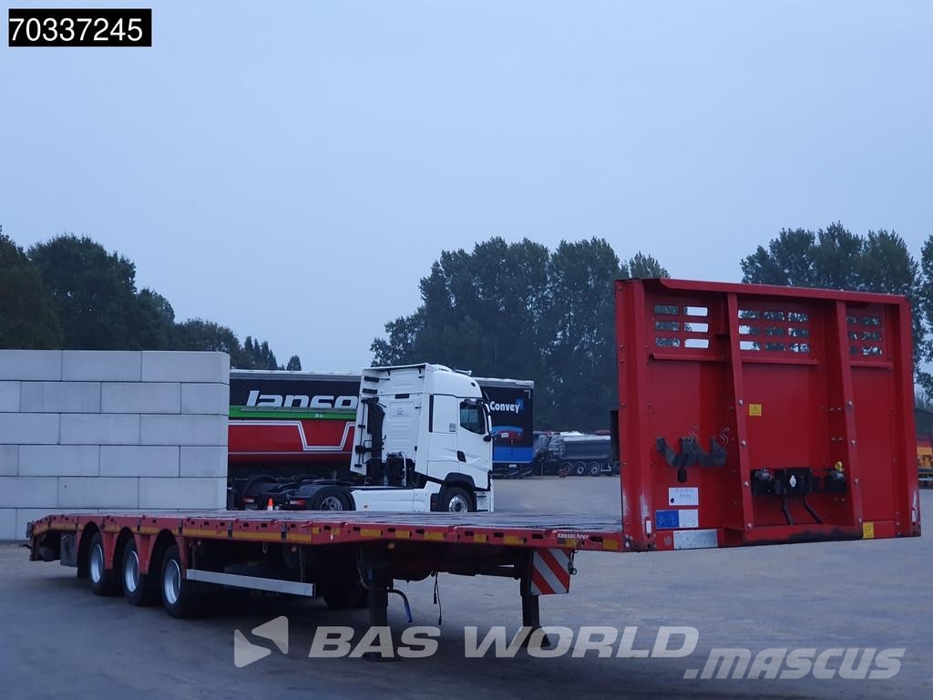 Kässbohrer 3 axles Extendable Lift + Steering Axle BPW MOT 08 Poluprikolice sa otvorenim sandukom