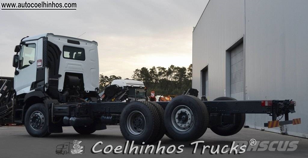 Renault T 440  6x2 Camiones con chasís y cabina