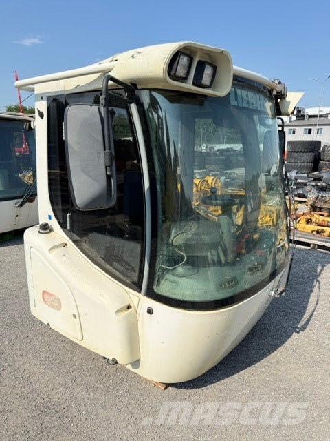 Liebherr L 566 2Plus2 USED CAB كابينة والداخلية