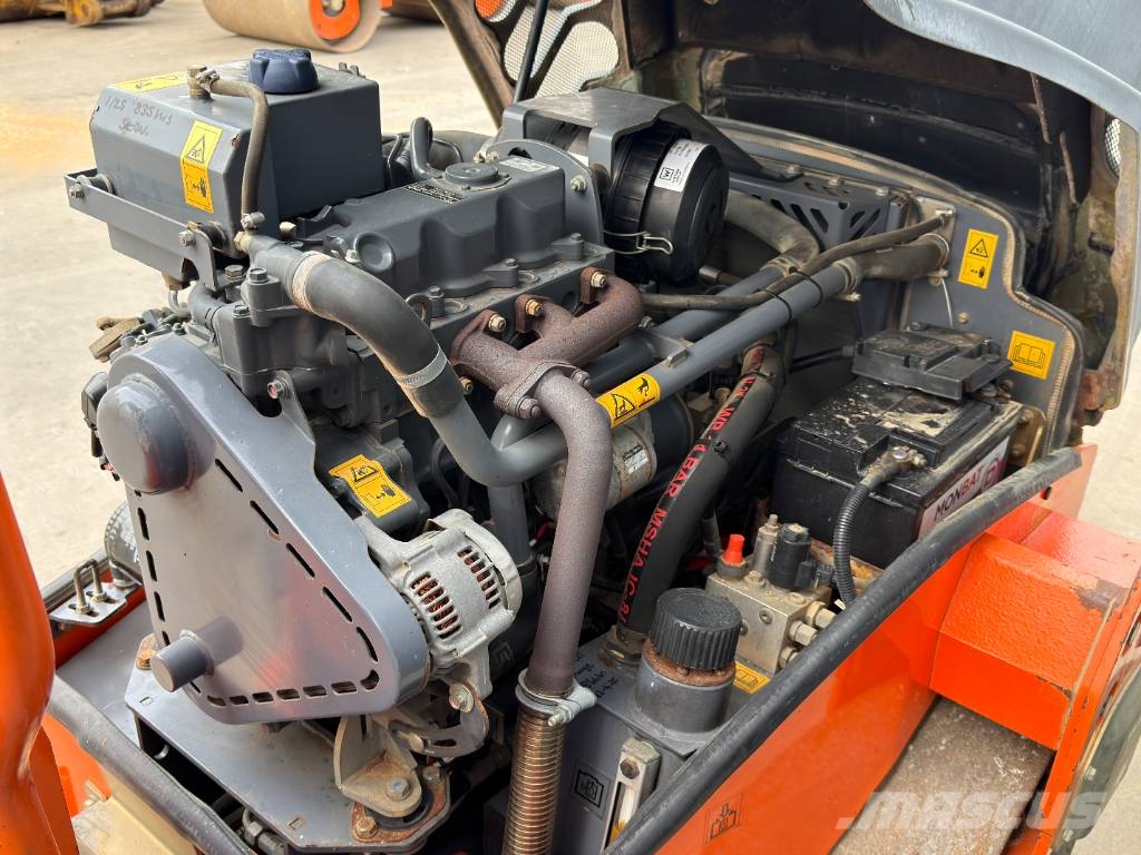 Hamm HD12 VV Dvojni valjarji