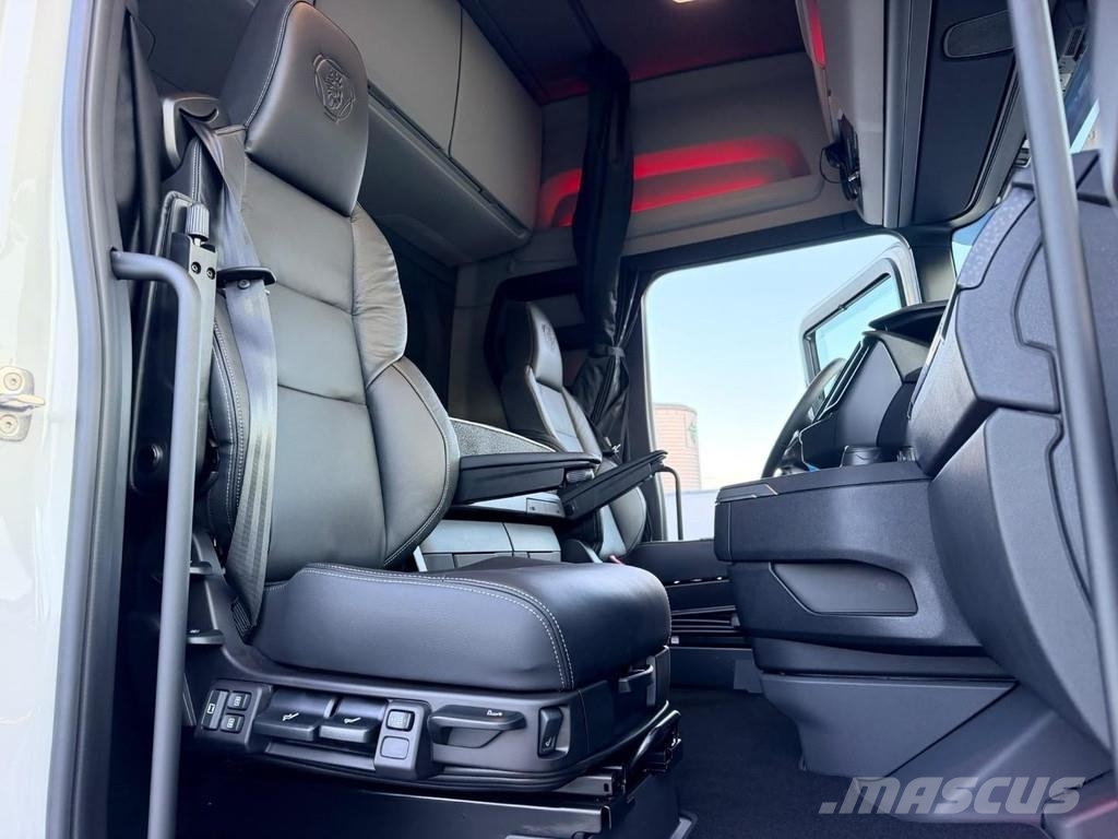 Scania S500 NEW, full air, Retarder, stand airco, pto pre Tractor Units