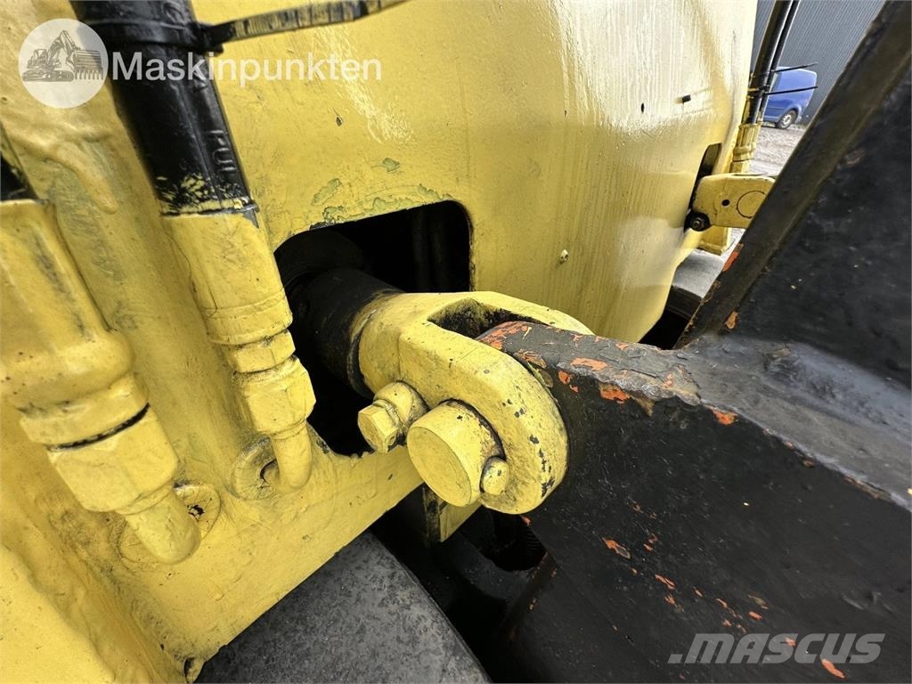 Hyster E-120B Electric forklifts