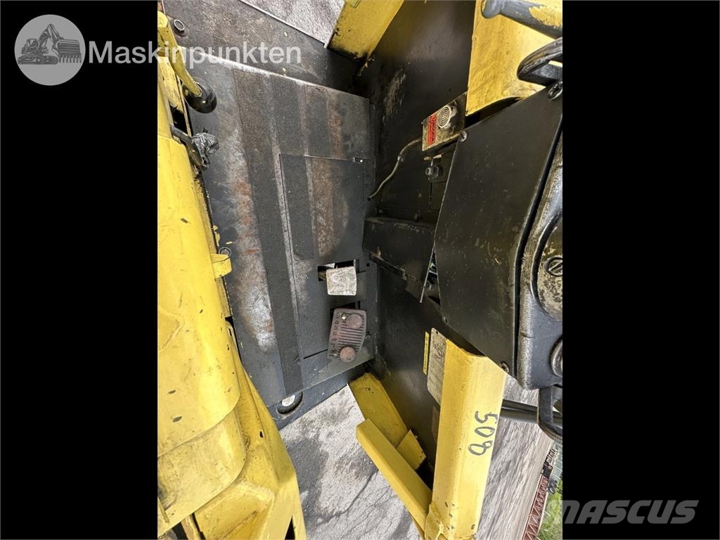 Hyster E-120B Electric forklifts