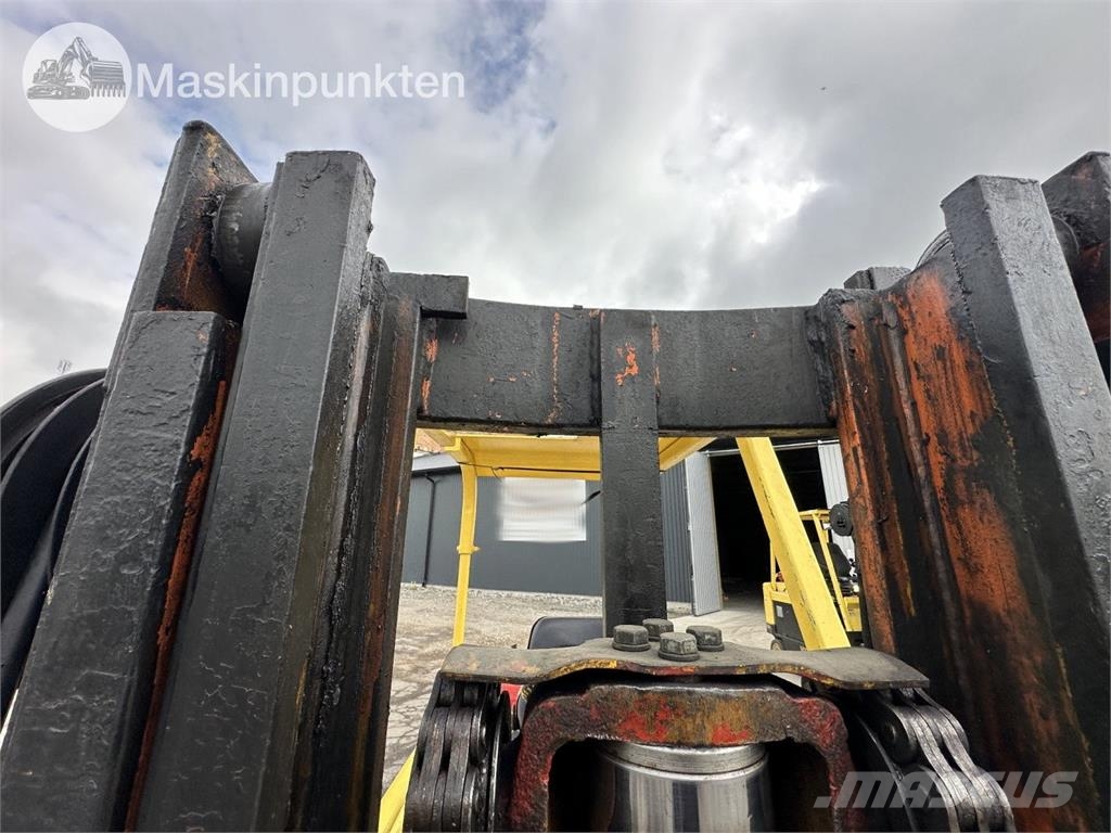 Hyster E-120B Electric forklifts