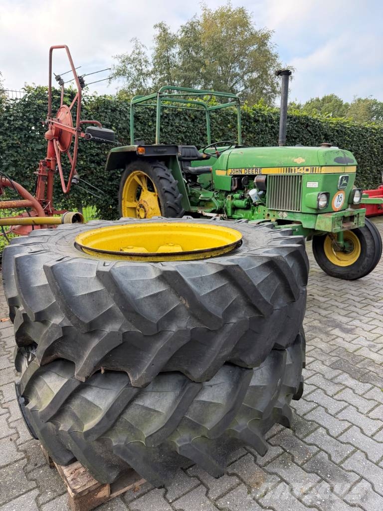 John Deere 1140 Traktorid