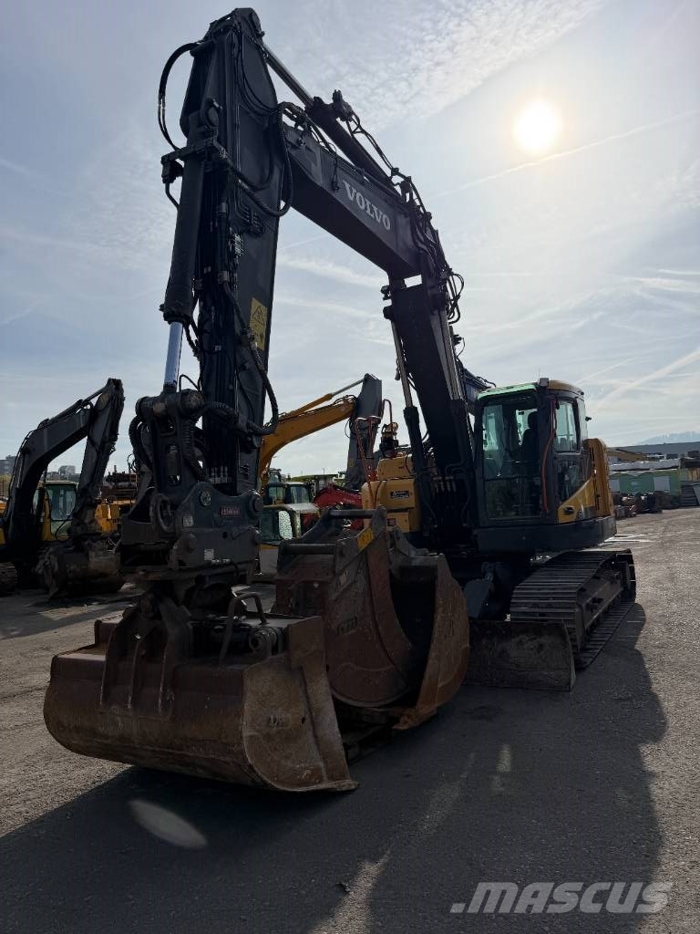 Volvo ECR 235 D Escavatori cingolati