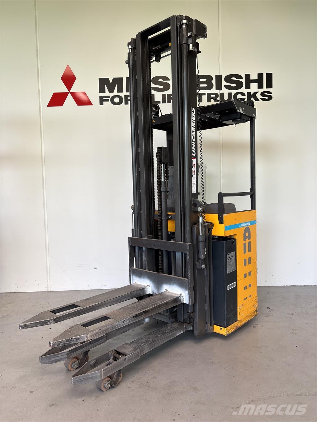 Atlet X160 Savaeigiai rietuvai