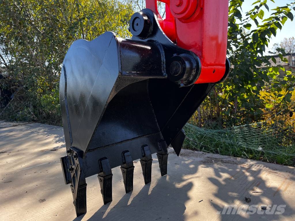 Kubota KX 185-3 Midi bagri 7t – 12t
