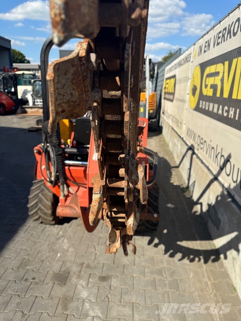 Ditch Witch RT 40 掘溝機