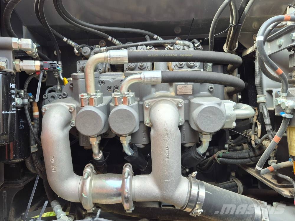 Hitachi ZX 300 LCN-7 Raupenbagger