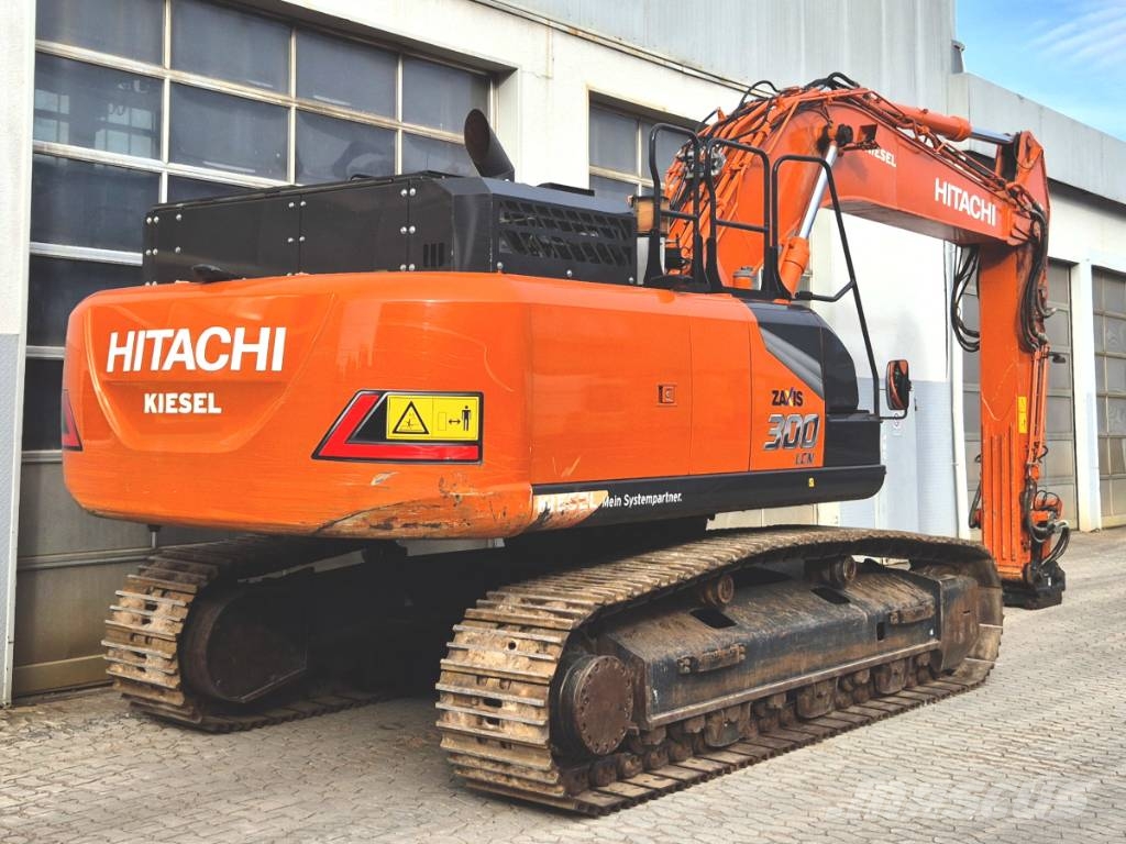 Hitachi ZX 300 LCN-7 Raupenbagger