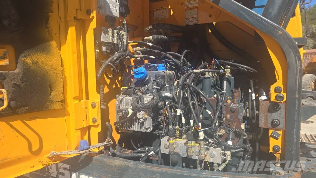 Hyundai HX 145 LCR Crawler excavators