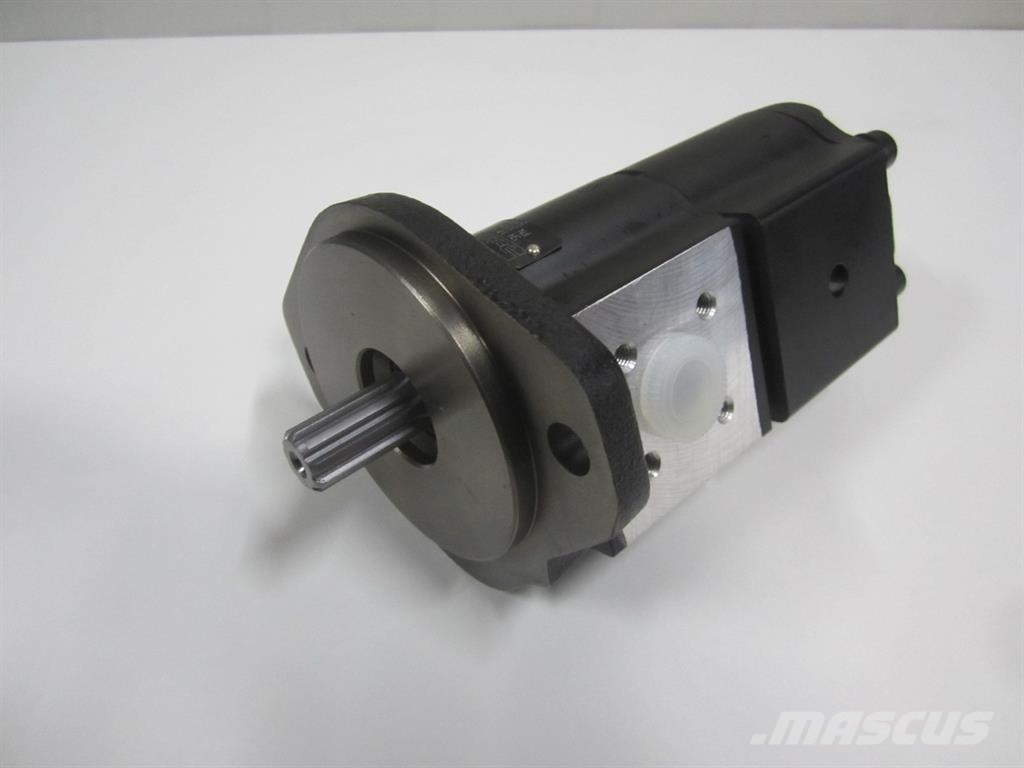 Zeppelin ZL80 - 11SX8765 - Gearpump/Zahnradpumpe Hydraulik