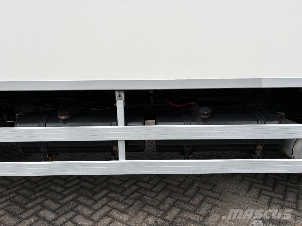 MAN TGM 26.290 + CHEREAU 9.31 METERS + CARRIER SUPRA 1 Kravas automašīnas - refrižeratori