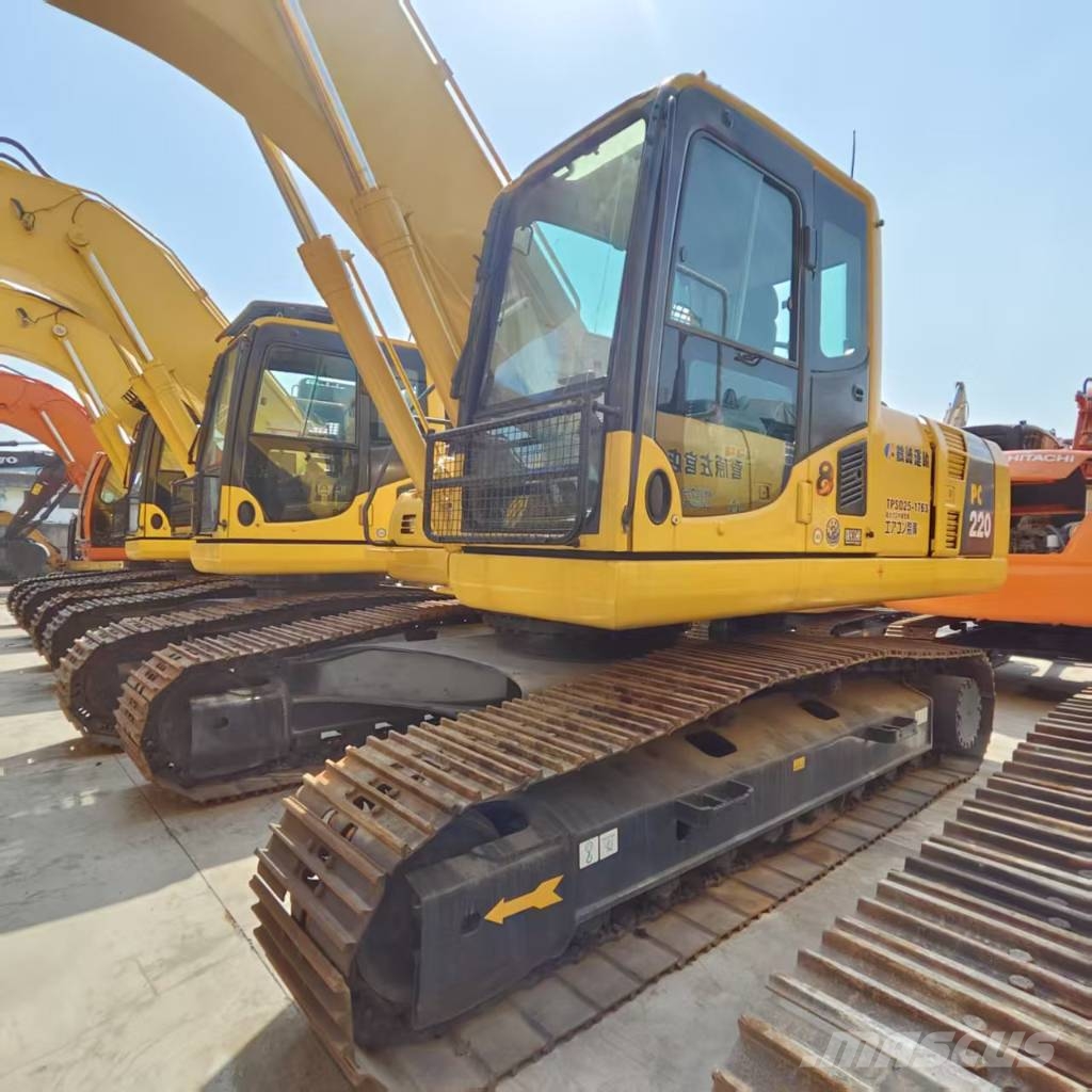 Komatsu PC 220-8 Εκσκαφείς με ερπύστριες