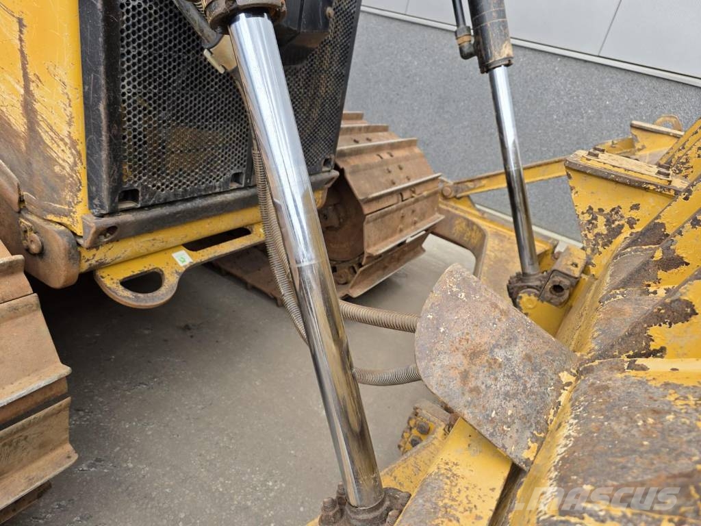 CAT D 6 LGP RIPPER VALVE Buldožeri gusjeničari