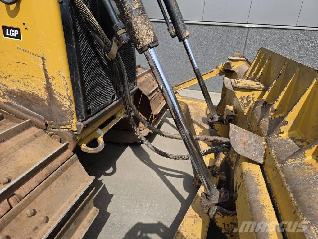 CAT D 6 LGP RIPPER VALVE Buldožeri gusjeničari