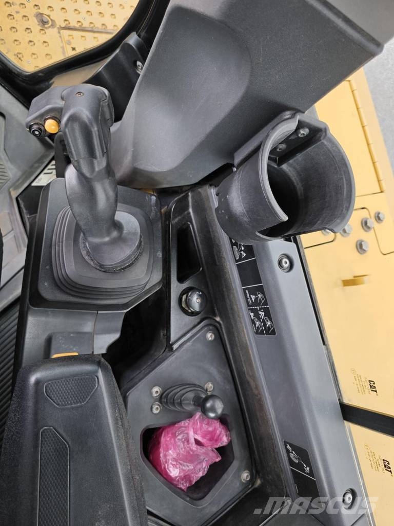 CAT D 6 LGP RIPPER VALVE Buldožeri gusjeničari