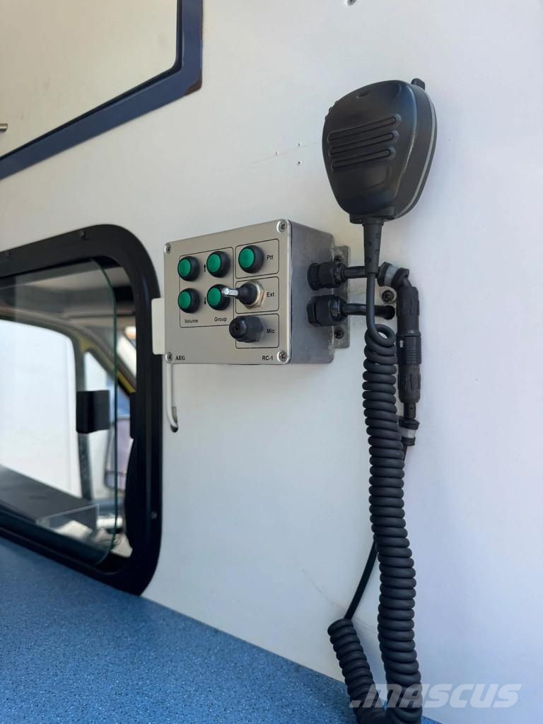 Mercedes-Benz Sprinter 519 **V6-EURO 6-BELGIAN ORIGINE** سيارات إسعاف